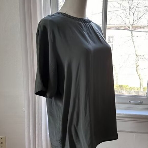 The Fort York T-Shirt Dress - Picture 3 of 3